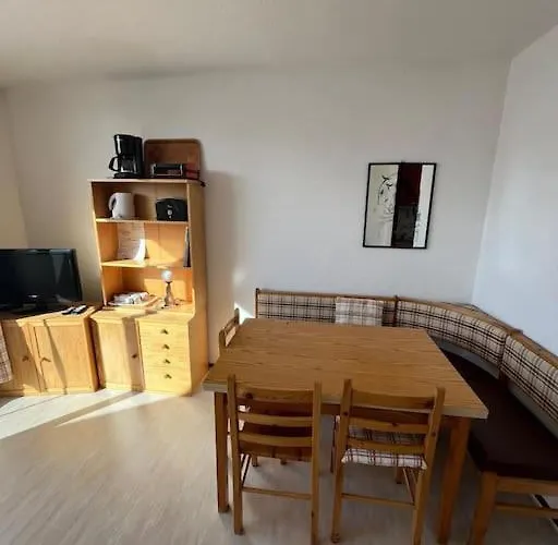 Situe A La Gela Le Plan (Hautes-Pyrenees)